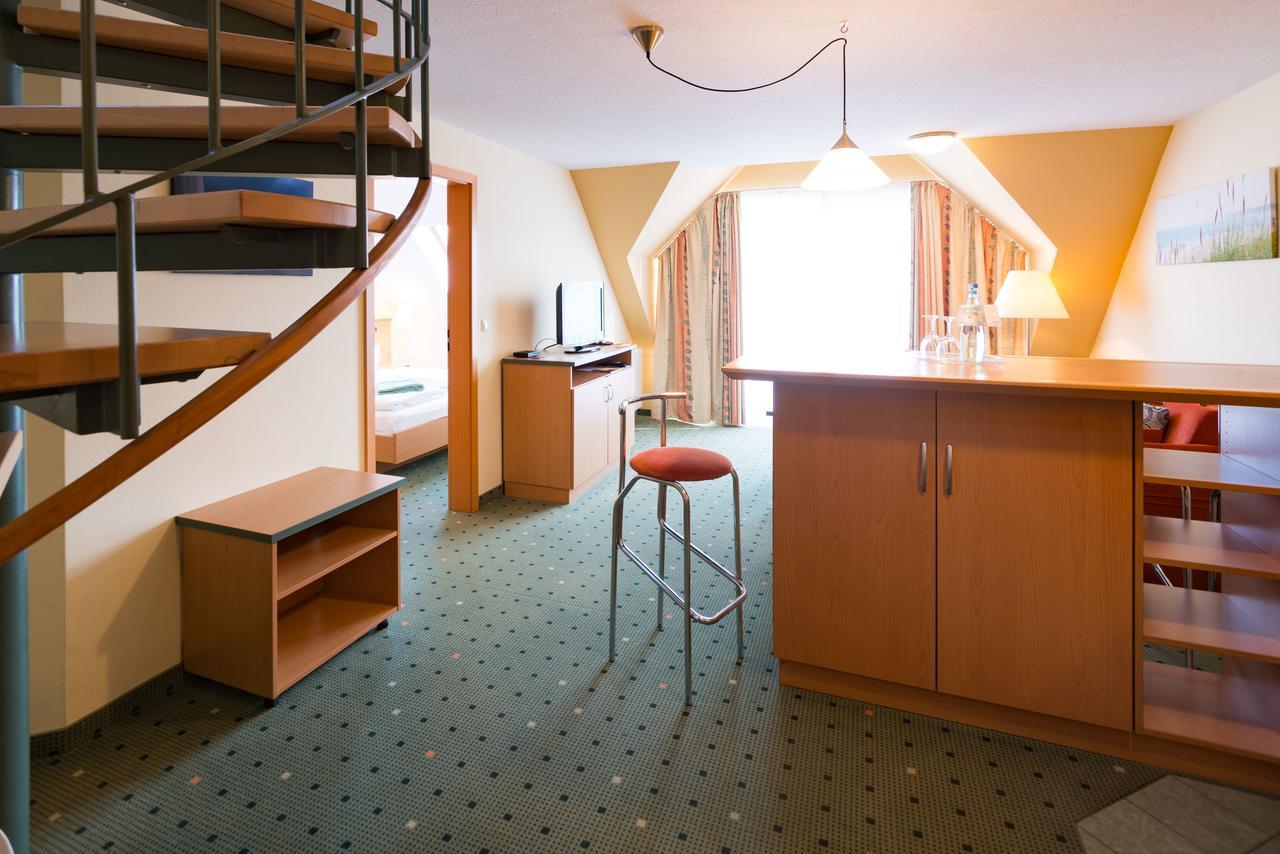 Am Weststrand Apartmenthaus Waldeck Ostseebad Kühlungsborn Exterior foto
